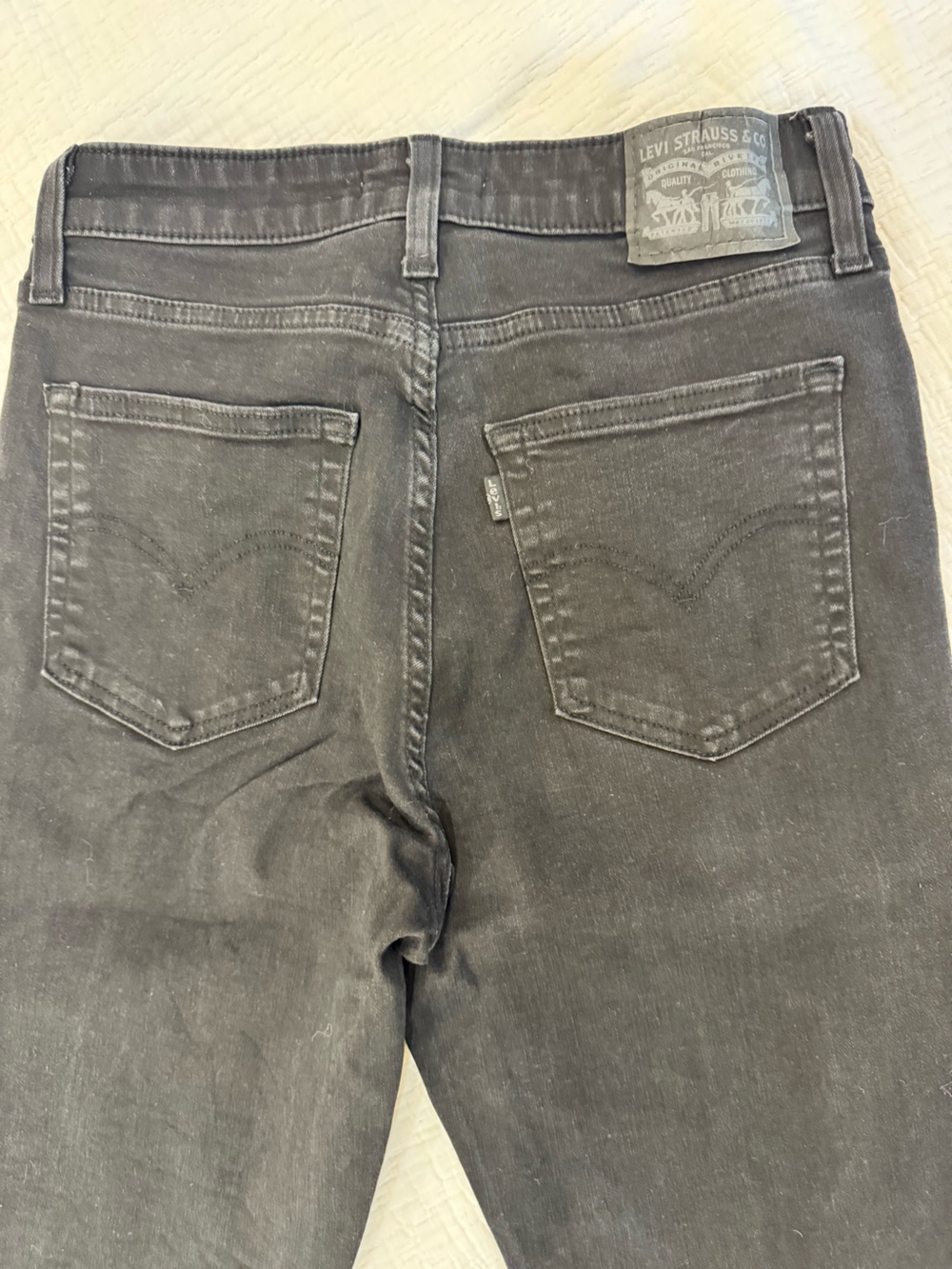 Levi's Black High Rise Bootcut - Picture 3 of 6
